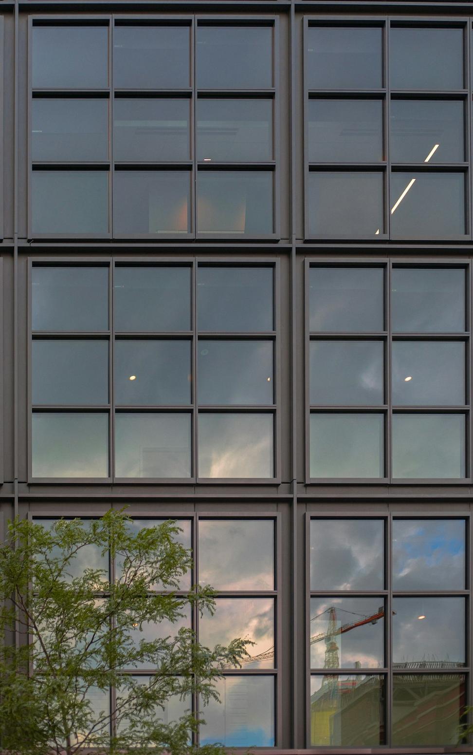 Waterfront Commerce Hub